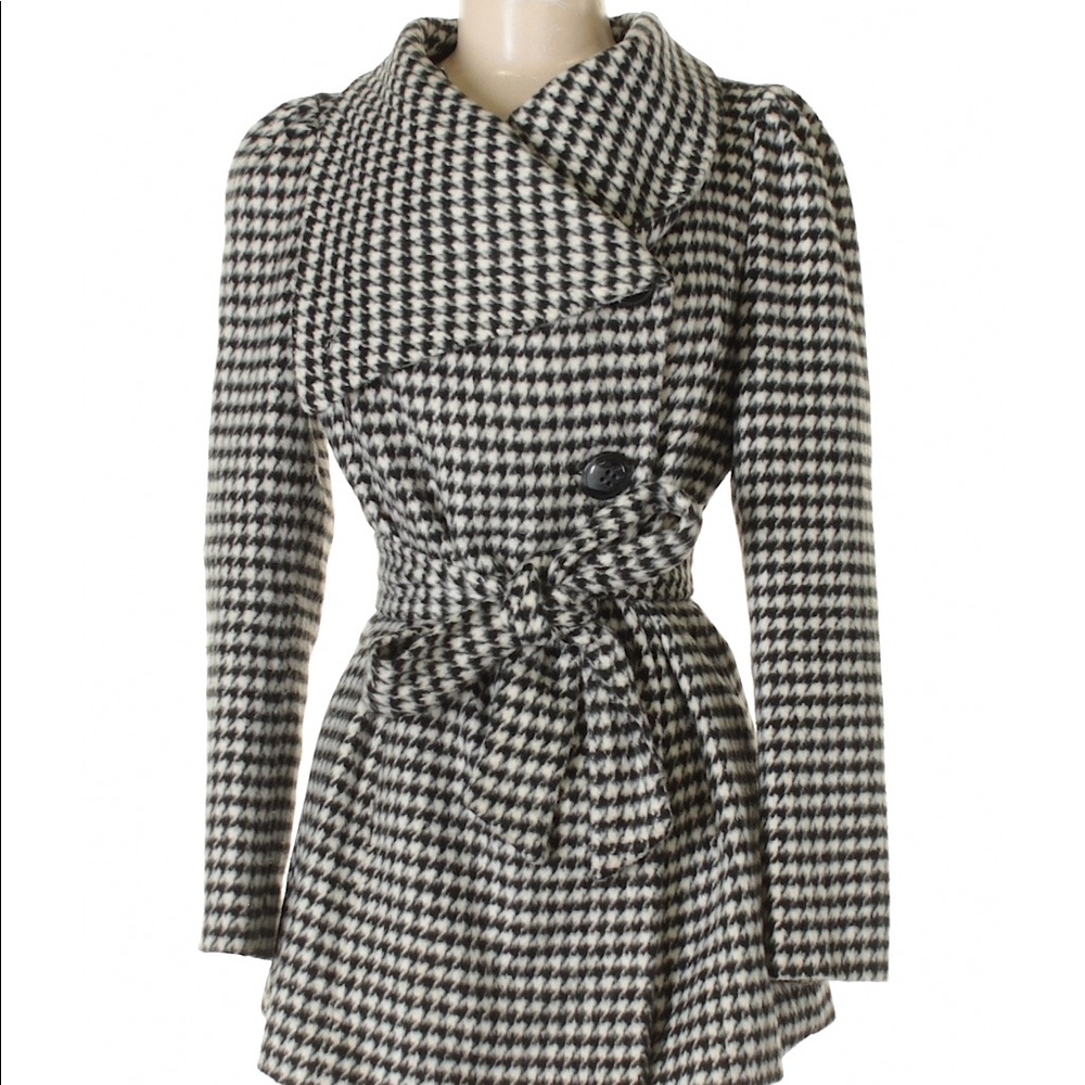 Lovestitch Houndstooth Trench Coat